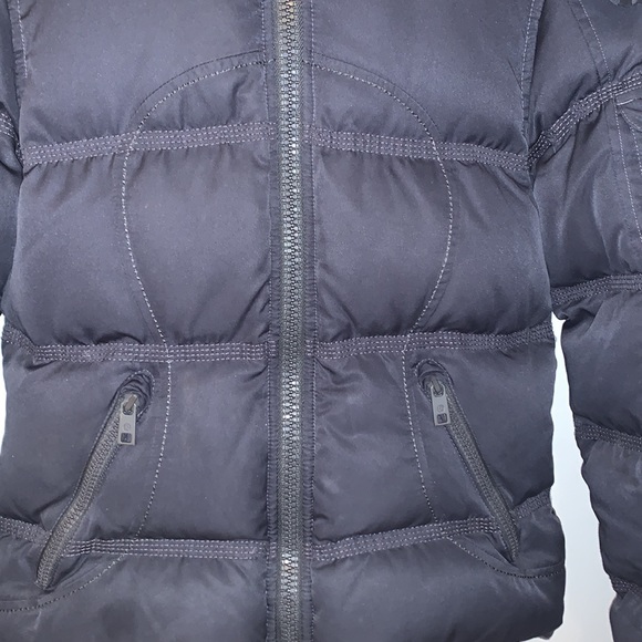Lululemon Peace of Mind Jacket Sz 6 - Picture 3 of 7
